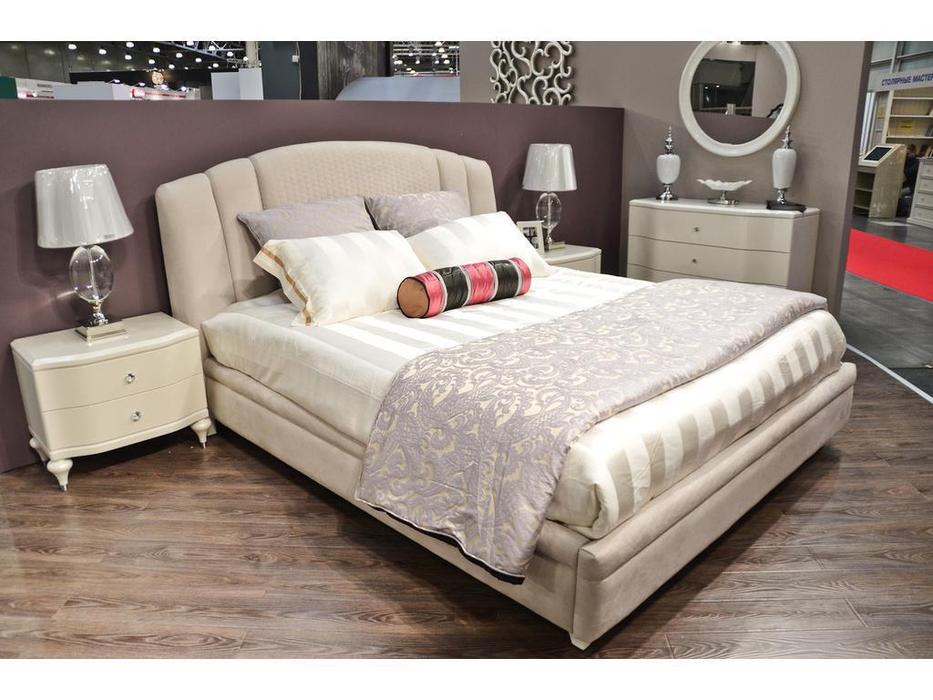 кровать двуспальная 180х200  ткань Fratelli Barri Rimini (бежевый, белый лак)