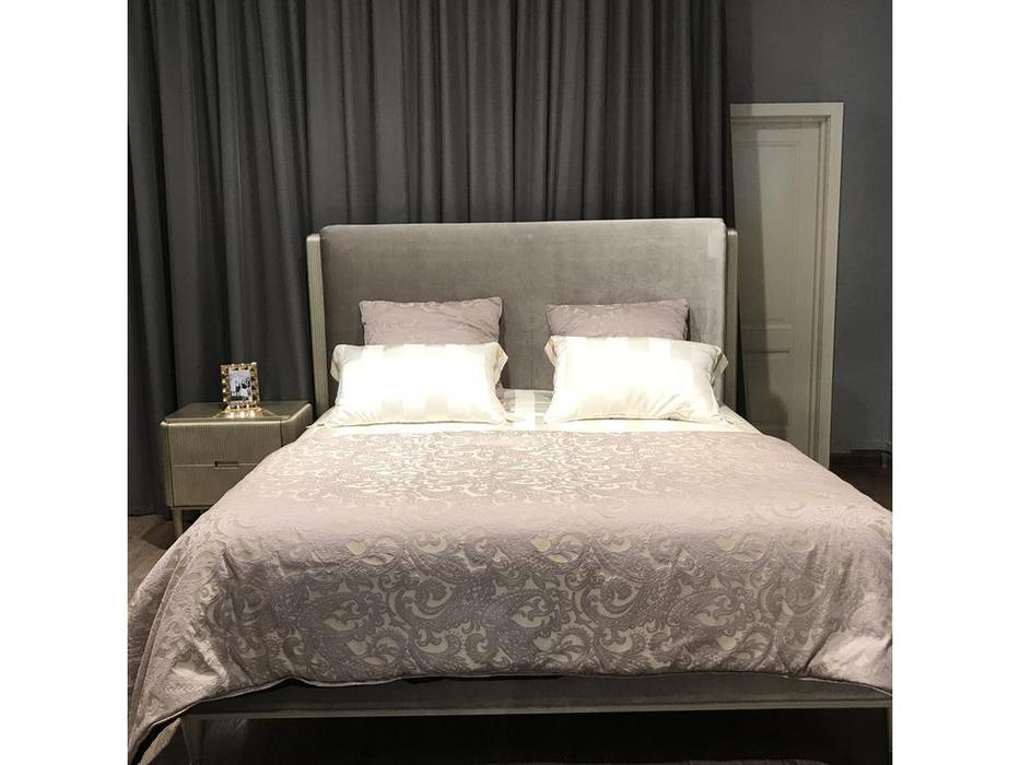 кровать двуспальная 180х200 серебристо серый велюр Fratelli Barri Rimini (серебро)