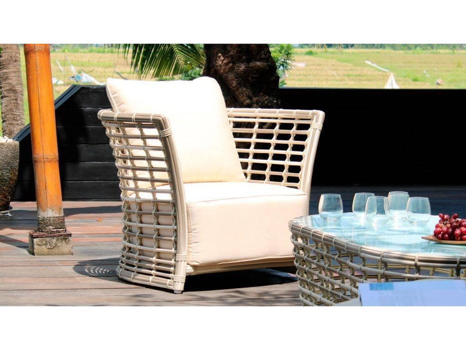 кресло садовое с подушками Skylinedesign Villa (WHITE MUSHROOM)